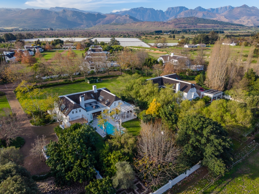 4 Bedroom Property for Sale in Franschhoek Western Cape